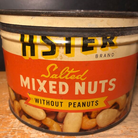Vintage Keywind Tin Can Mixed Nuts with Lid - 1950's - Picture 1 of 9
